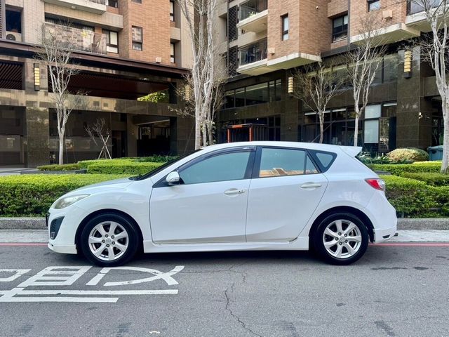 MAZDA馬自達 MAZDA 3  第27張相片