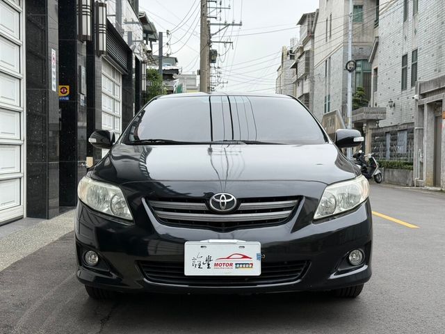 TOYOTA豐田 ALTIS  第3張相片