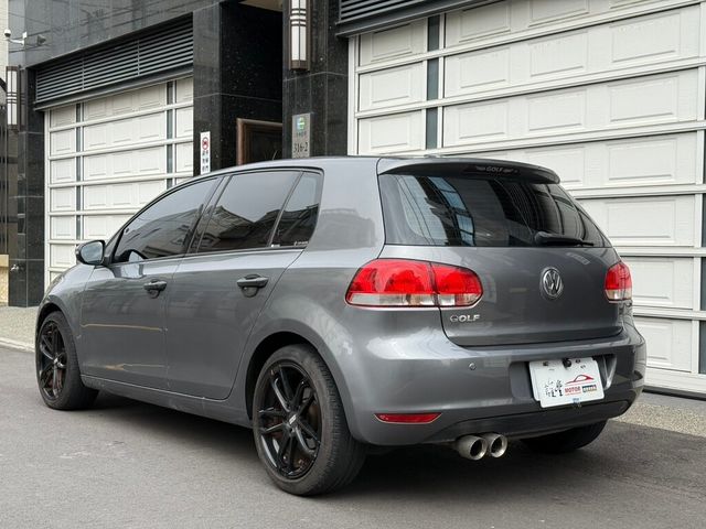 VOLKSWAGEN福斯 GOLF  第5張相片