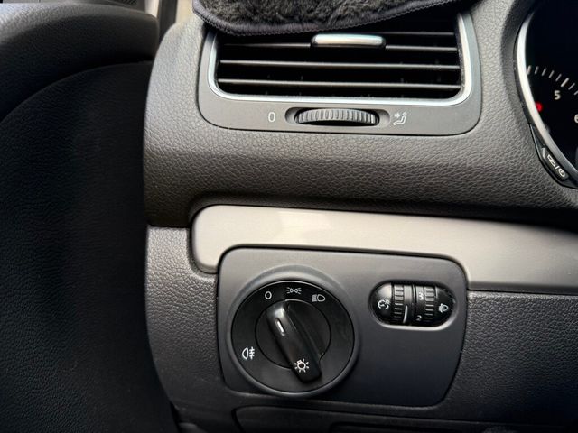 VOLKSWAGEN福斯 GOLF  第29張相片