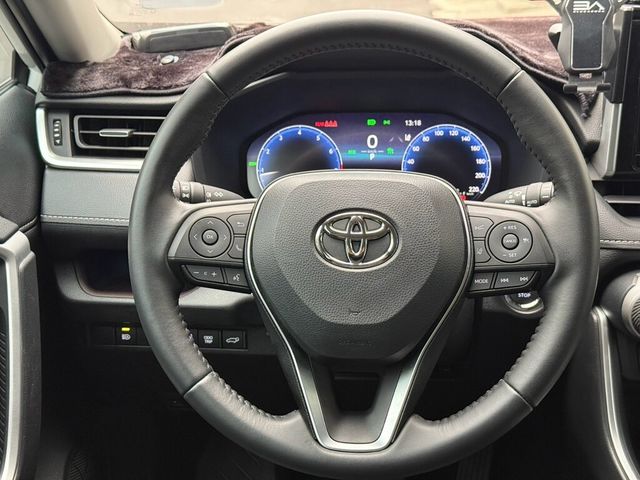 TOYOTA豐田 RAV4  第10張相片