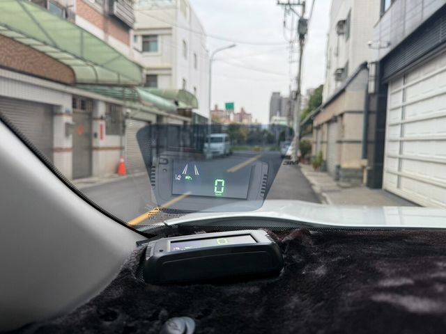 TOYOTA豐田 RAV4  第13張相片