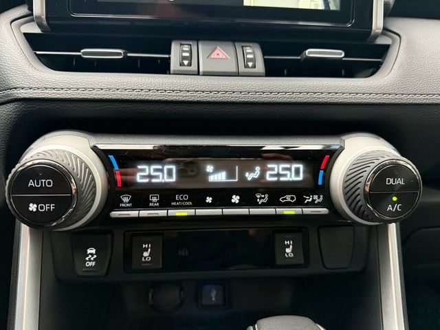 TOYOTA豐田 RAV4  第16張相片