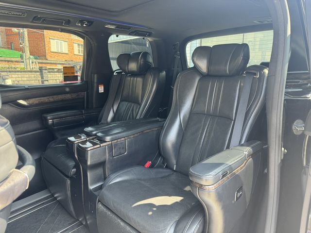 TOYOTA豐田 ALPHARD  第7張相片