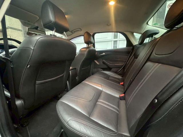 FORD福特 FOCUS  第6張相片