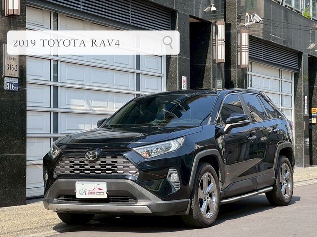 TOYOTA豐田 RAV4  第1張相片