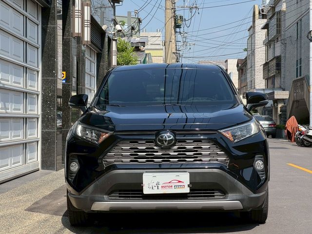 TOYOTA豐田 RAV4  第2張相片
