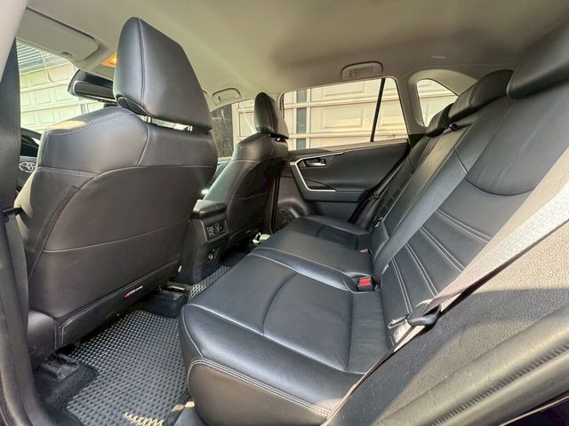 TOYOTA豐田 RAV4  第7張相片