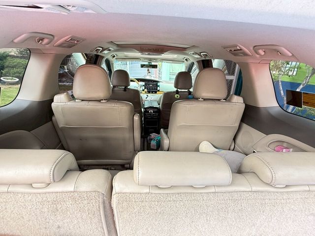 TOYOTA豐田 PREVIA  第7張相片