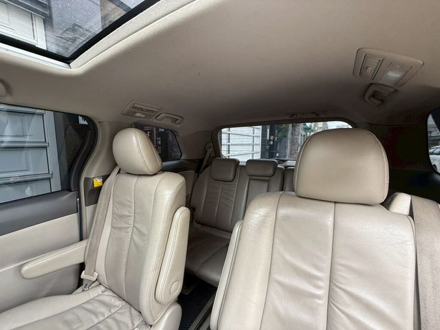 TOYOTA豐田 PREVIA  第8張相片