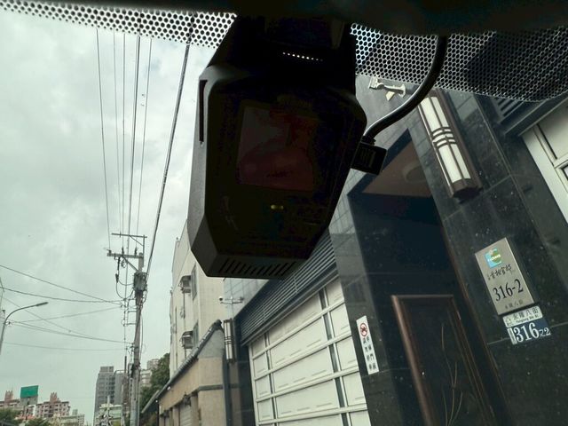 TOYOTA豐田 RAV4  第11張相片