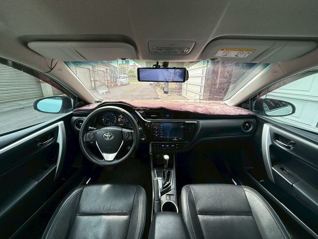TOYOTA豐田 ALTIS  第6張相片