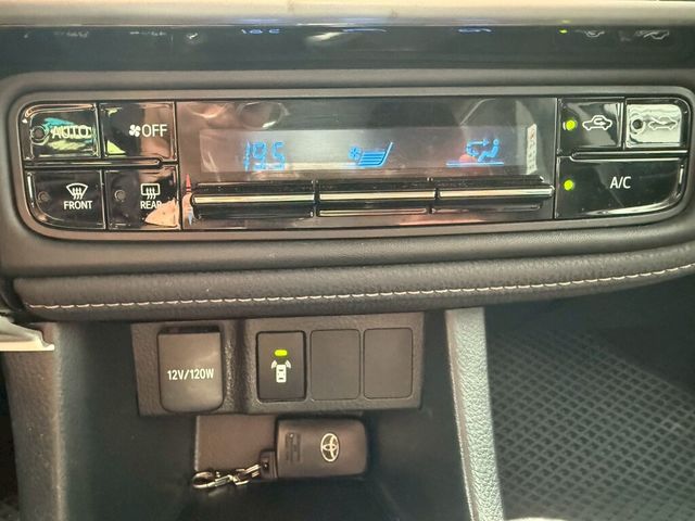 TOYOTA豐田 ALTIS  第12張相片