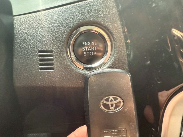 TOYOTA豐田 ALTIS  第15張相片