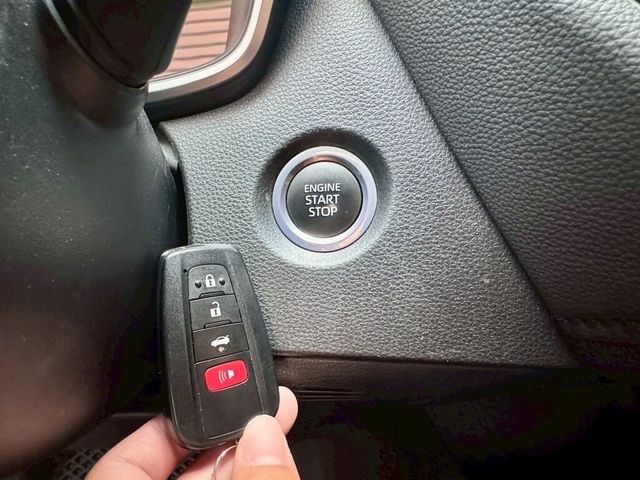 TOYOTA豐田 ALTIS  第9張相片