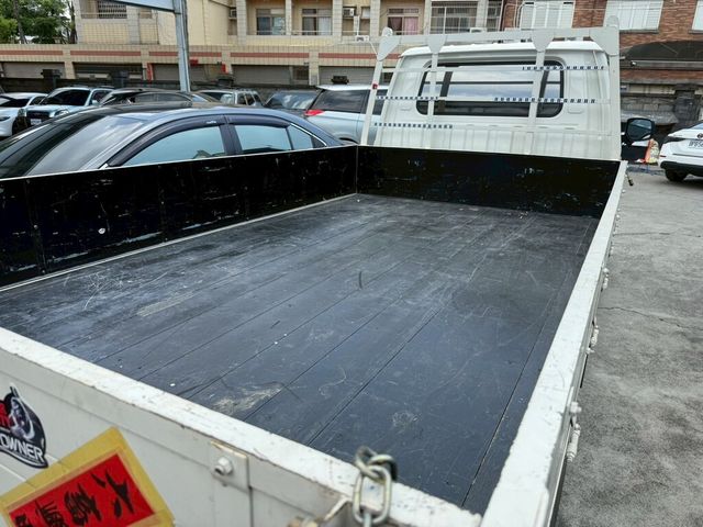 MITSUBISHI三菱 DELICA  第6張相片