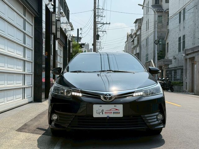 TOYOTA豐田 ALTIS  第2張相片