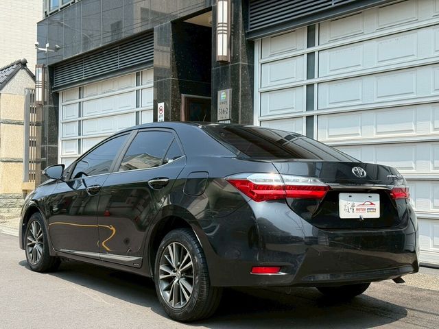 TOYOTA豐田 ALTIS  第3張相片