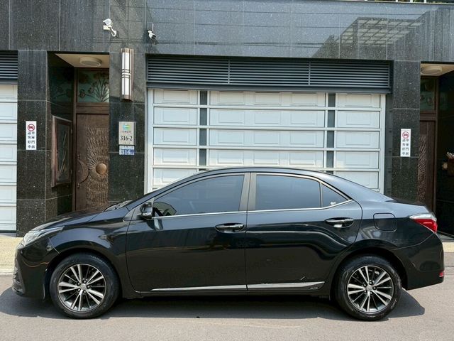 TOYOTA豐田 ALTIS  第5張相片