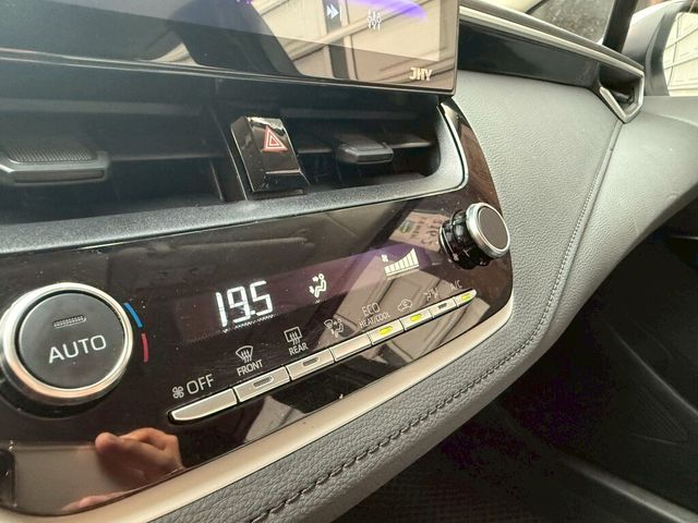 TOYOTA豐田 ALTIS  第14張相片