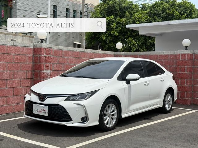 TOYOTA豐田 ALTIS  第1張相片