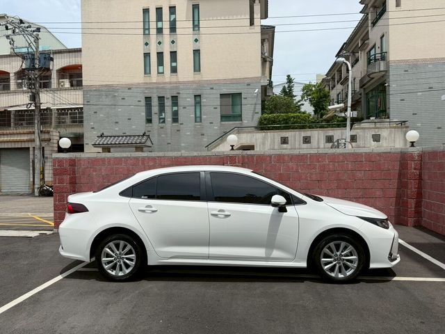 TOYOTA豐田 ALTIS  第5張相片
