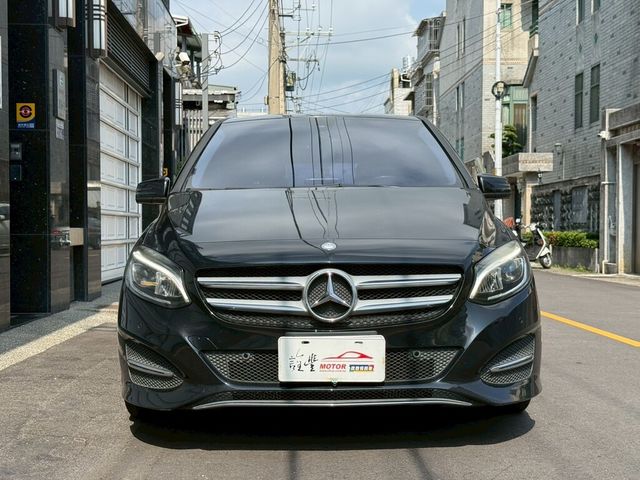 M-BENZ賓士 B180  第2張相片