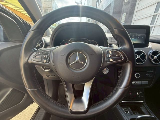 M-BENZ賓士 B180  第8張相片