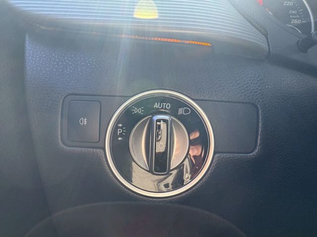 M-BENZ賓士 B180  第13張相片