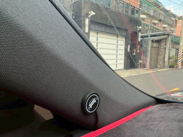 PORSCHE保時捷 CAYENNE  第12張相片