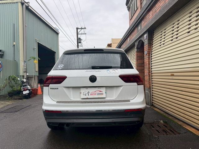 VOLKSWAGEN福斯 TIGUAN  第3張相片