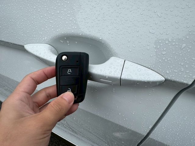 VOLKSWAGEN福斯 TIGUAN  第14張相片