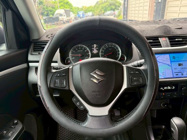 SUZUKI鈴木 SWIFT  第13張相片