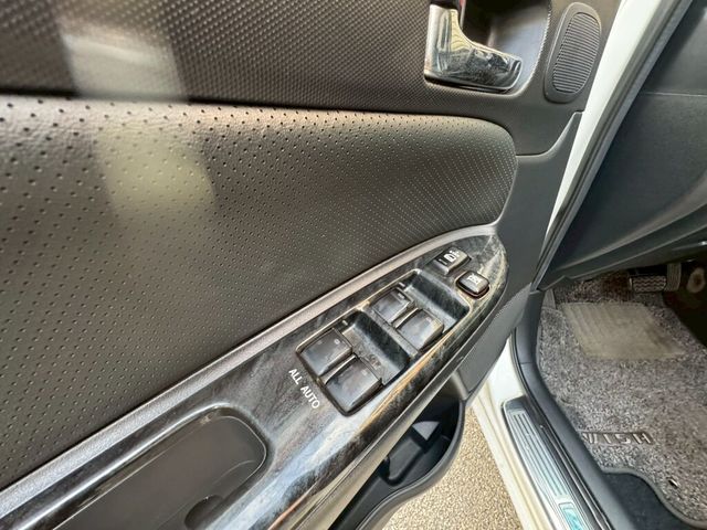 TOYOTA豐田 WISH  第12張相片