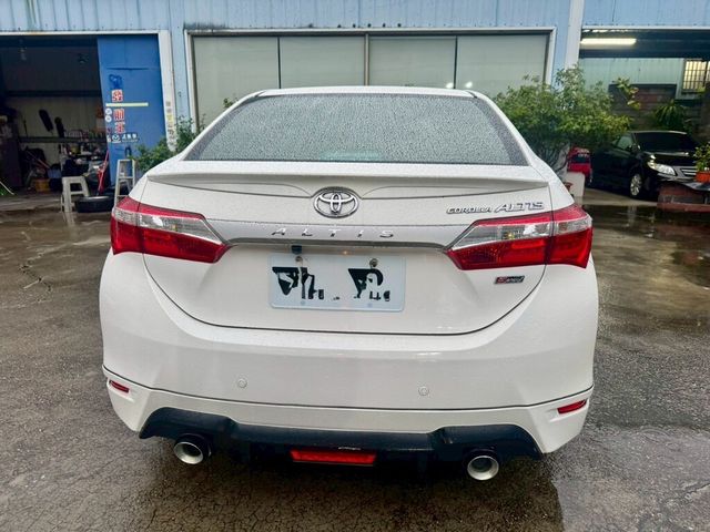 TOYOTA豐田 ALTIS  第5張相片