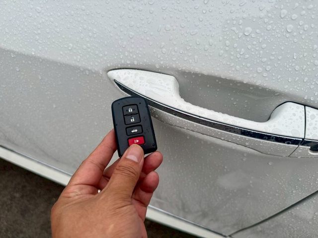 TOYOTA豐田 ALTIS  第11張相片