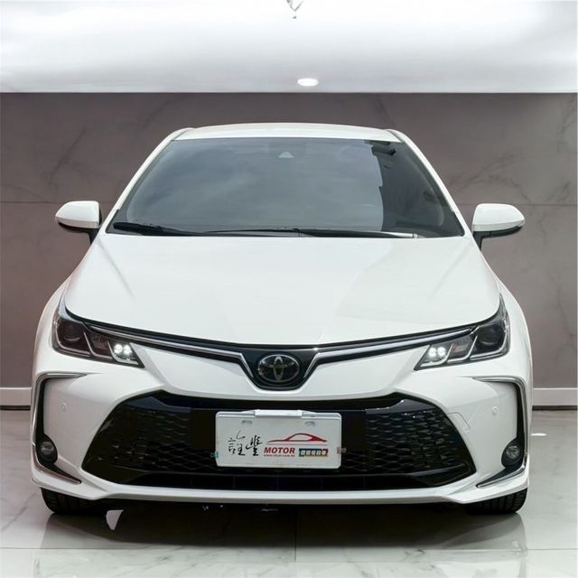TOYOTA豐田 ALTIS  第2張相片