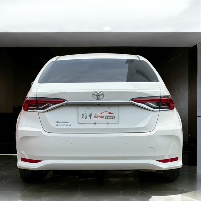 TOYOTA豐田 ALTIS  第4張相片