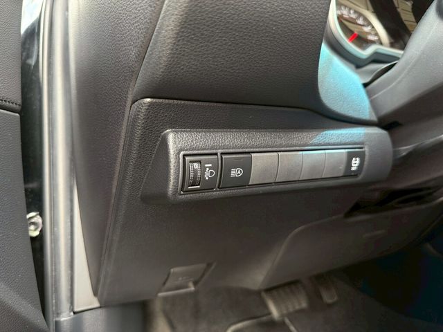 TOYOTA豐田 ALTIS  第13張相片