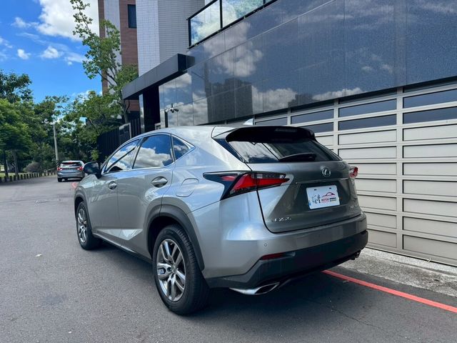 LEXUS凌志 NX200T  第3張相片