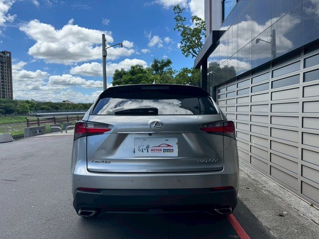 LEXUS凌志 NX200T  第4張相片