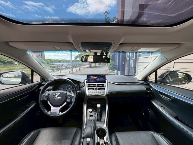 LEXUS凌志 NX200T  第5張相片
