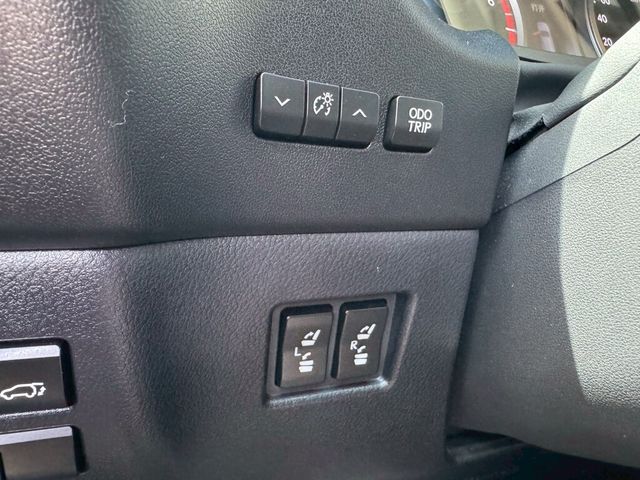 LEXUS凌志 NX200T  第16張相片