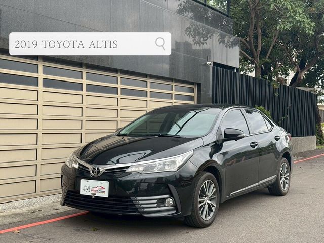 TOYOTA豐田 ALTIS  第1張相片
