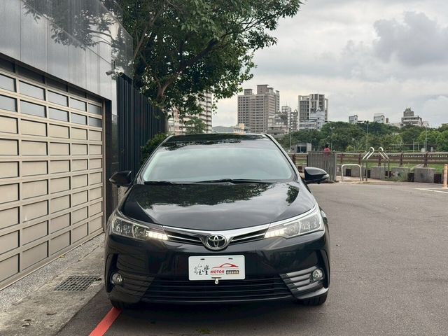 TOYOTA豐田 ALTIS  第2張相片