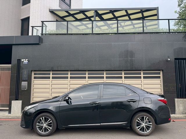 TOYOTA豐田 ALTIS  第5張相片