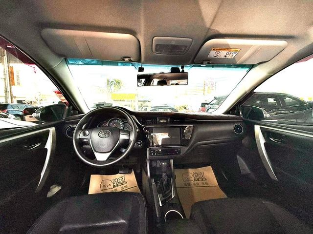 TOYOTA豐田 ALTIS  第6張相片