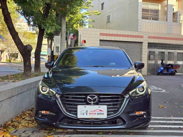 MAZDA馬自達 MAZDA 3  第2張相片