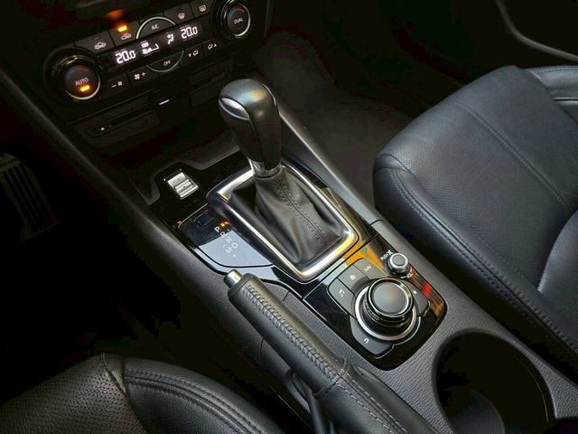 MAZDA馬自達 MAZDA 3  第16張相片