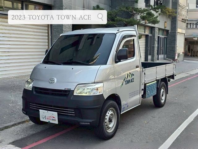 TOYOTA豐田 TOWN ACE  第1張相片